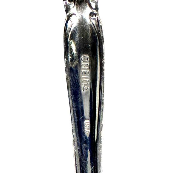 Oneida Michelangelo USA Stainless Shell Scalloped Casserole Server-Excellent! - Picture 5 of 6